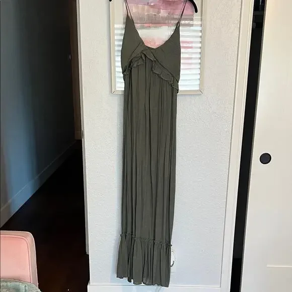 Pinkblush maternity dark green ruffle Maxi Dress - Picture 2 of 4